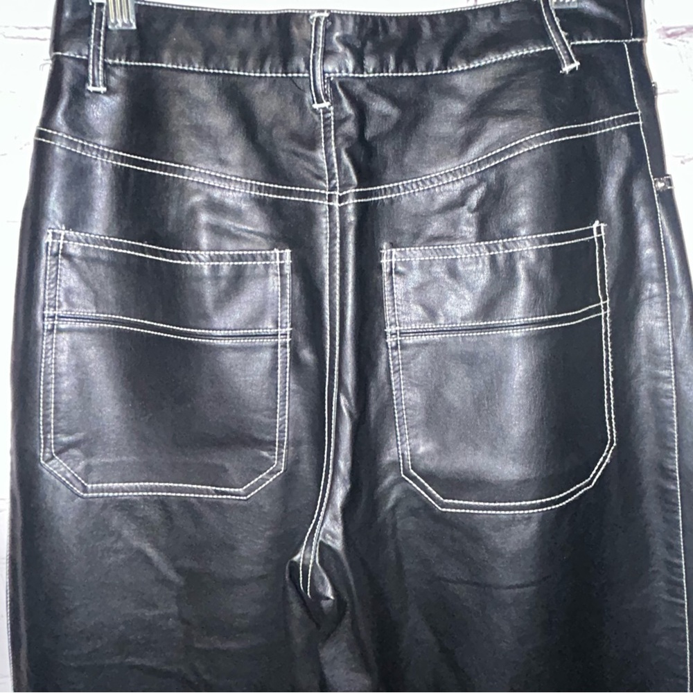 We The Free The It Factor Vegan Leather
Pant size 10 - Picture 7 of 9